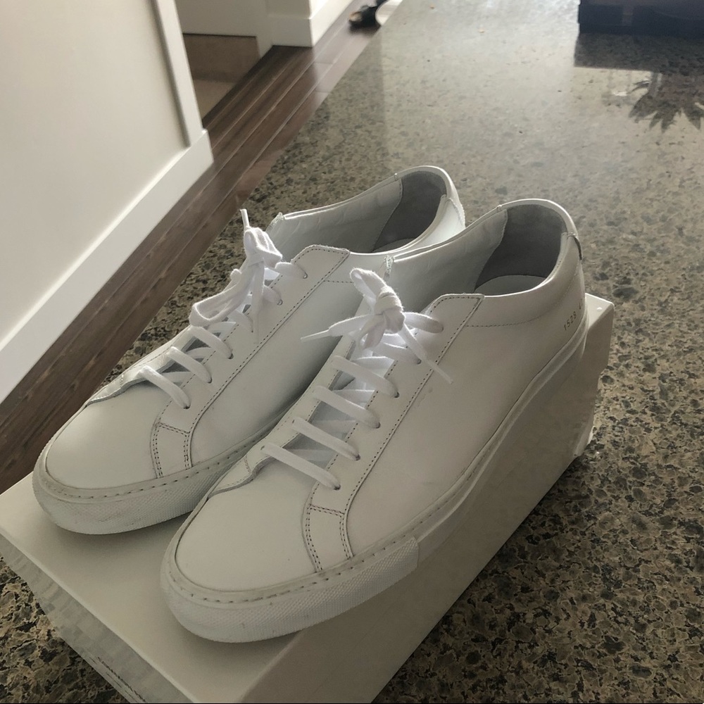 Common Projects size 42 - Picture 2 of 4